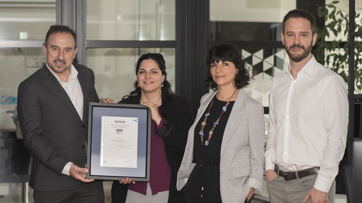 Pyramide Asesores, primera empresa en España en obtener la certificación UNE 420001 en asesoramiento y gestión empresarial con AENOR